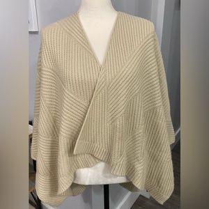 MaxSport Cardigan/Shawl‎